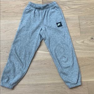 Super cute nike sweatpants!
